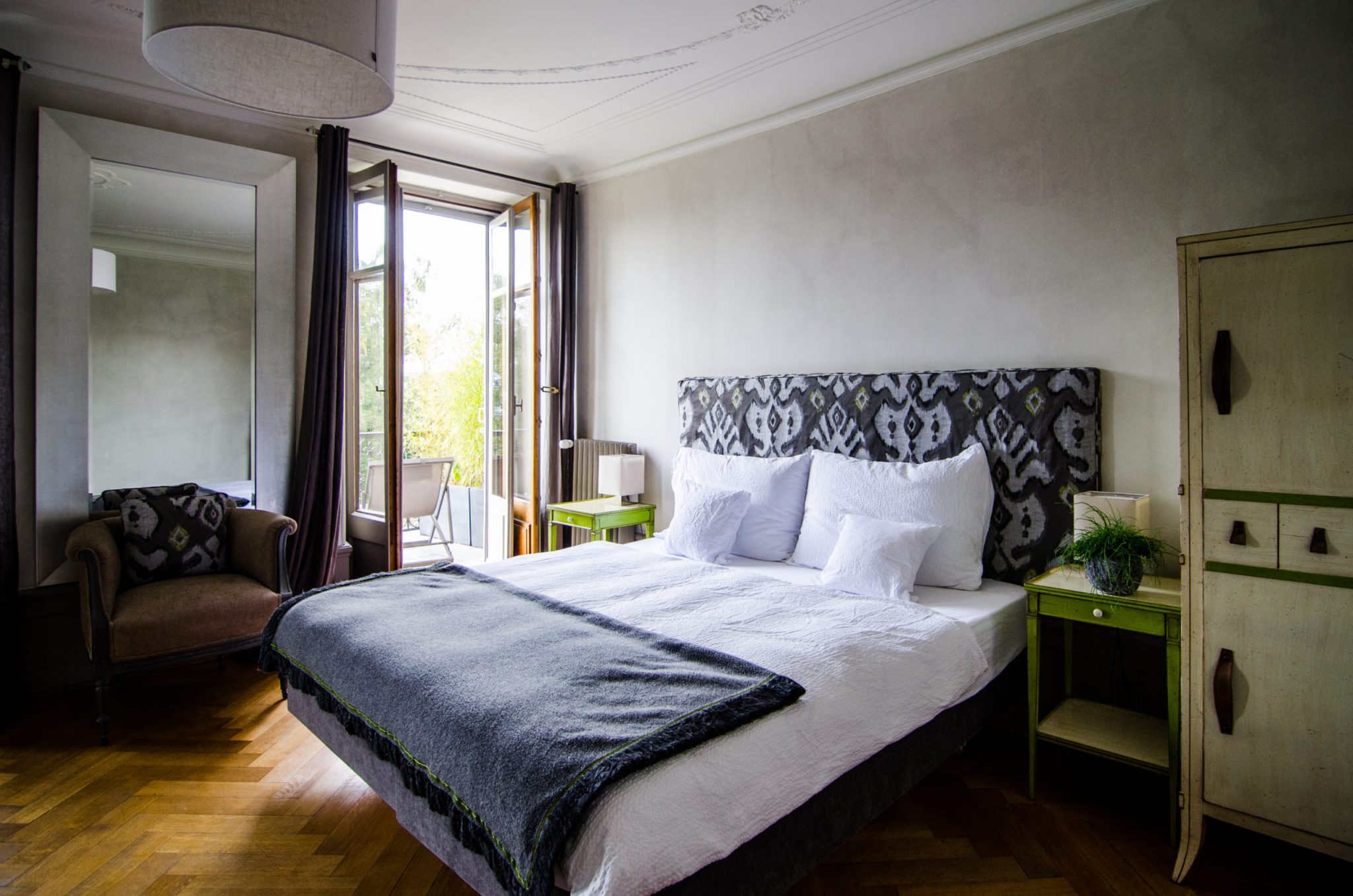 Chambre balcon vue lac Morges